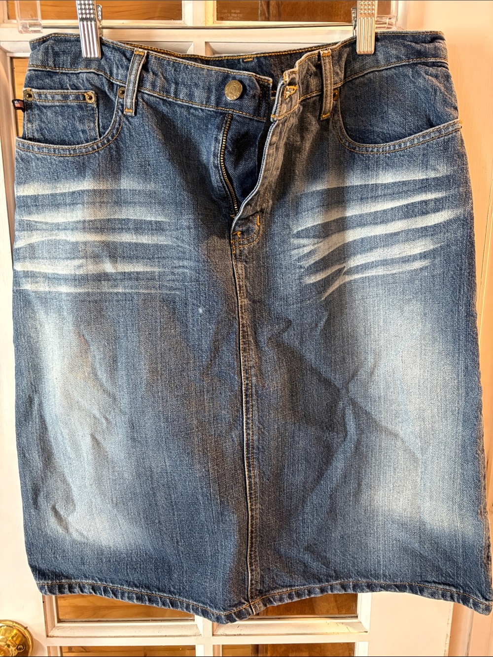 Ralph Lauren Women's blue jean knee skirt size 8